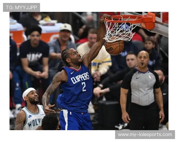 足球明星伤情解析：从膝盖到肌肉拉伤盘点球员受伤的多种类型及恢复之路